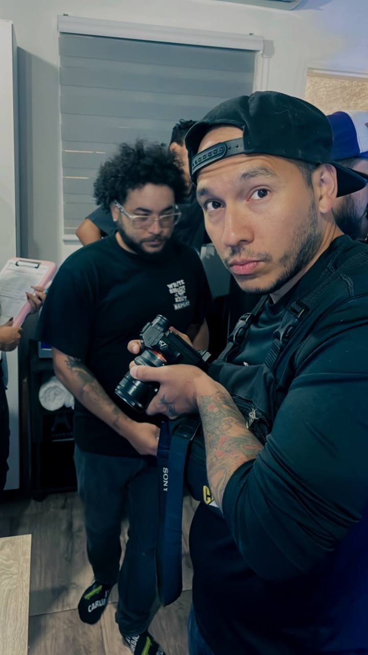 photo_5095827333922794936_y